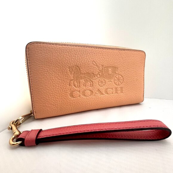 Coach Horse and Carriage Accordion Zip Wallet Wristlet Peach Leather - Picture 1 of 7